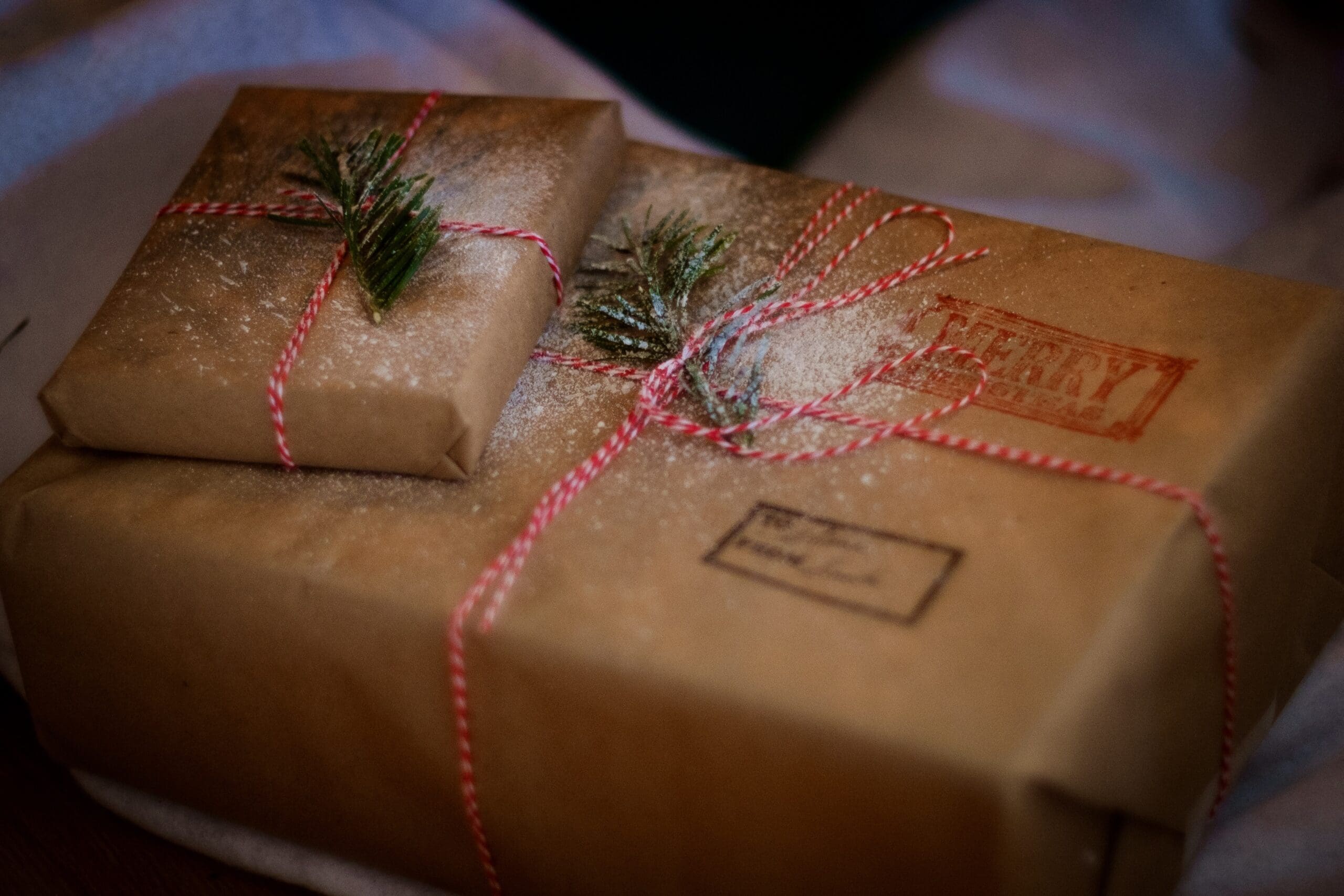 zero-waste gift wrapping